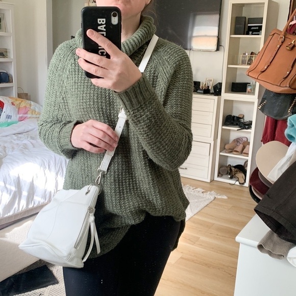 Steve Madden BKOLTT HOBO BAG White Vegan Leather Crossbody Bag - Picture 15 of 16